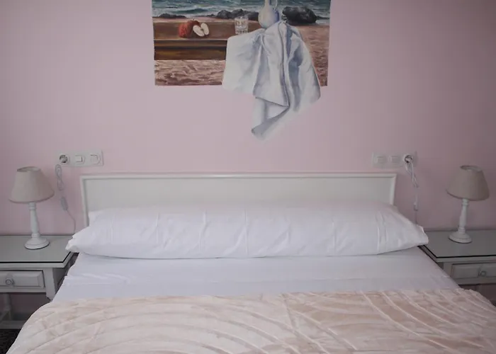 Hostal Isabel II Figueras