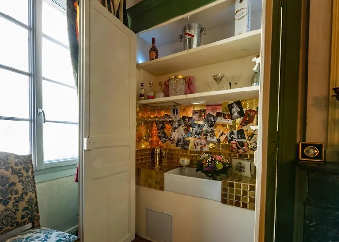 Luxueuses Suites&Chambres d'hôtes - accueil champagne, petit-déjeuner - Maison Champagne Condom