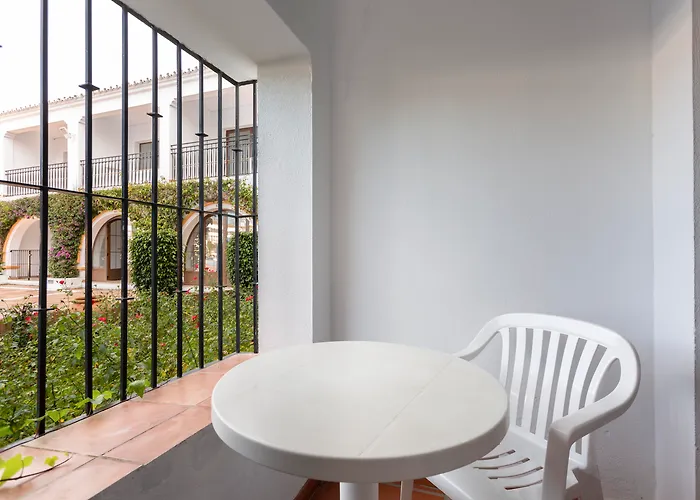 Hotel Globales Cortijo Blanco Marbella