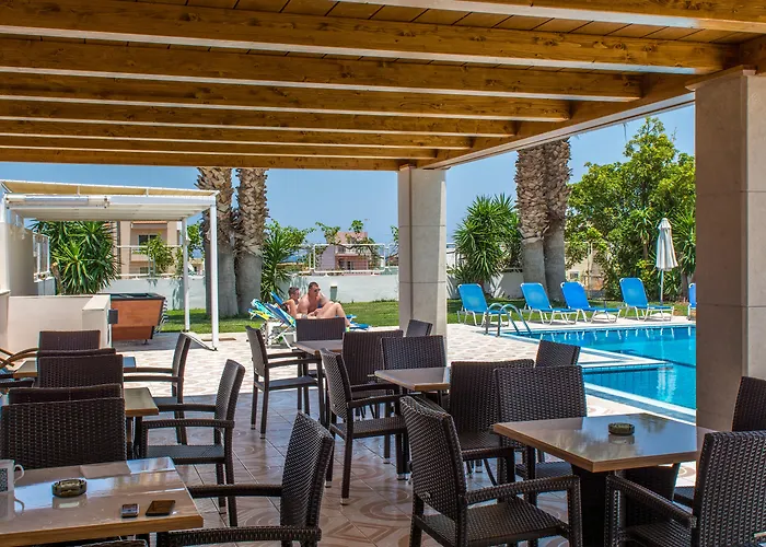 Manolis Apartments Malia 
