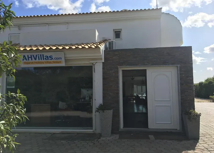 Ahvillas - Cerro Azul