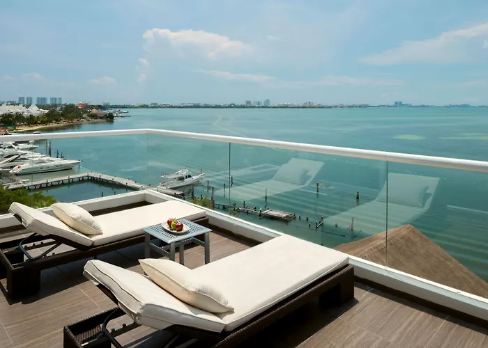 Real Inn Cancún
