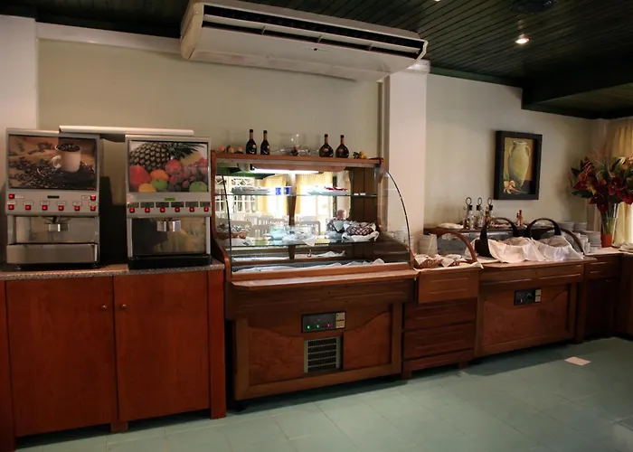 Aparthotel Calema Avenida Jardim Monte Gordo