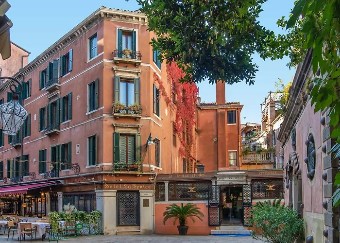 Hotel La Fenice Et Des Artistes Veneza