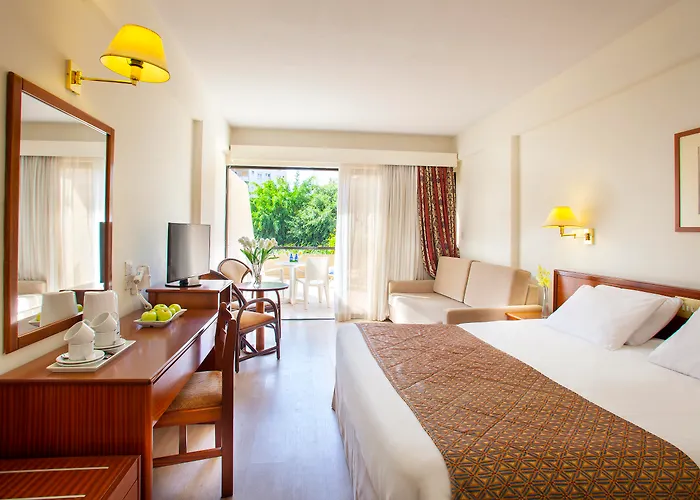 Odysseia Hotel Kapetanios Limisso
