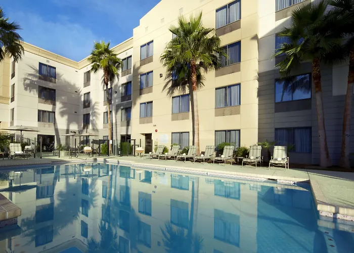 Hampton Inn Phoenix - Biltmore