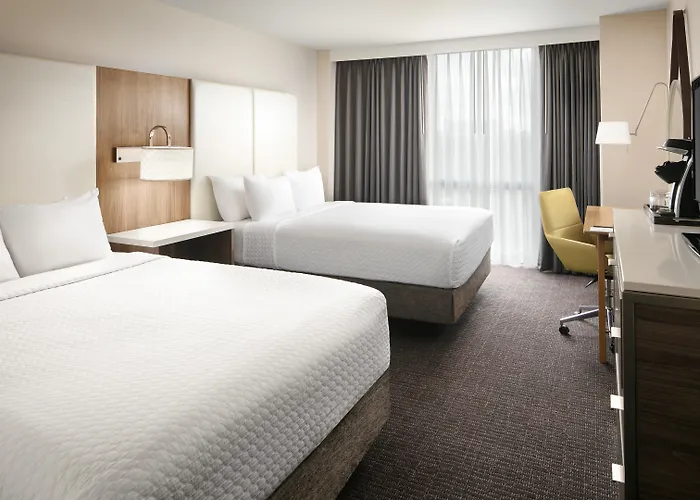 Crowne Plaza Dallas Market Ctr - Love Field, An Ihg Hotel