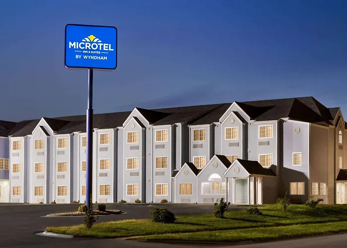 Microtel Inn & Suites Lincoln