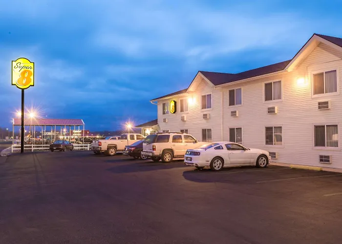 Super 8 Sheridan
