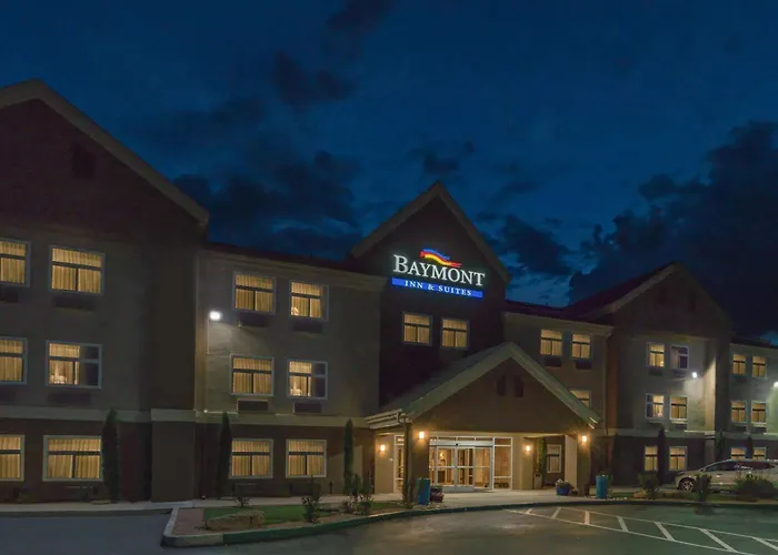 Baymont By Wyndham Albuquerque Airport