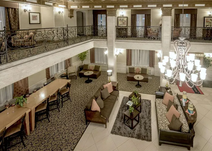 Hampton Inn & Suites Montgomery-Downtown