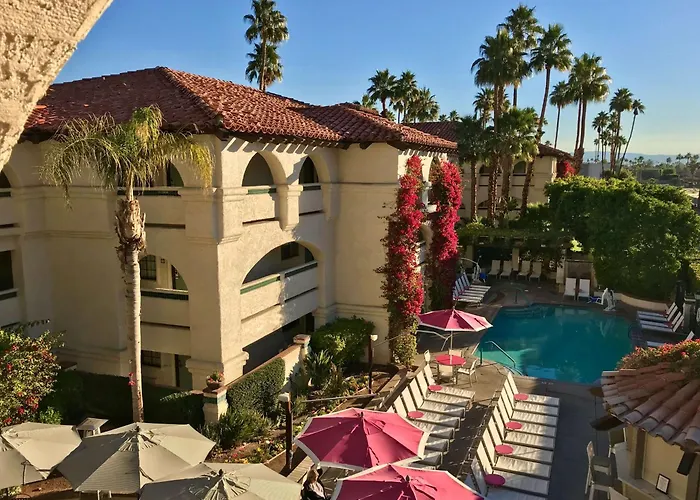 Best Western Plus Las Brisas Hotel Palm Springs