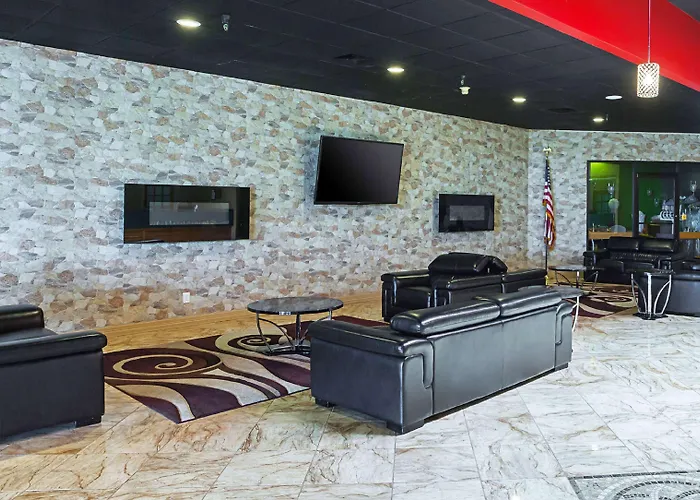 Magnuson Grand Desoto Hotel