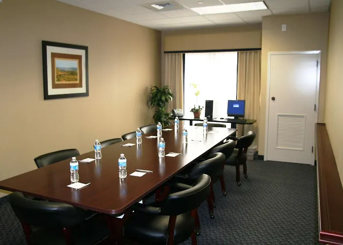 Hampton Inn Mount Airy