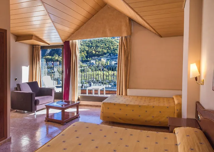 Hotel Cervol Andorra la Vieja