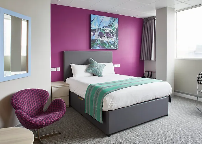 Cardiff Bute Terrace Hotel By Belvilla