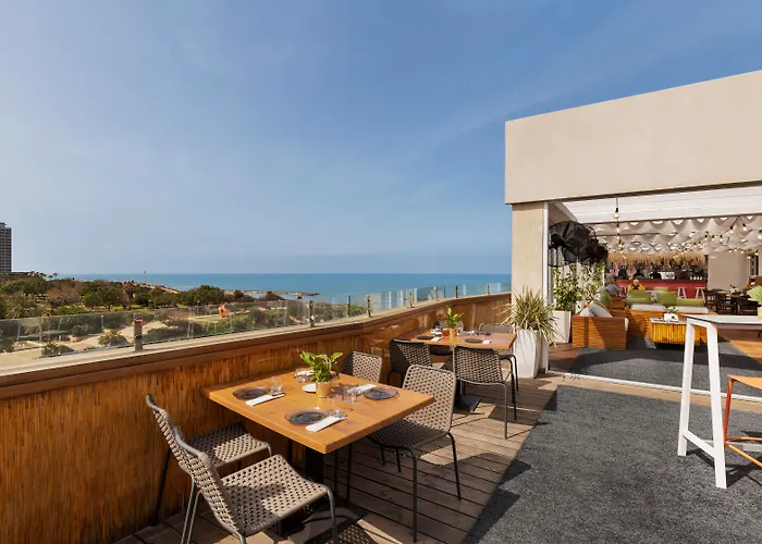 Alexander Hotel Tel-Aviv