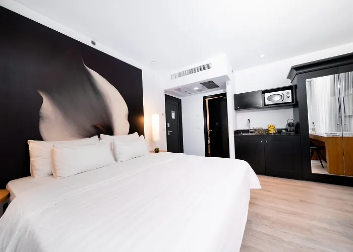 Savoy Sea Side Hotel (Adults Only) Tel-Aviv