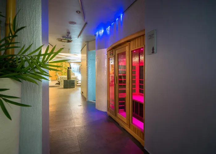 Nobel Design Hotel