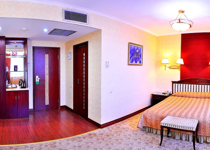 Hotel G Empire Akmola