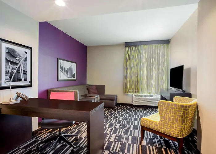 La Quinta By Wyndham Mcallen Convention Center