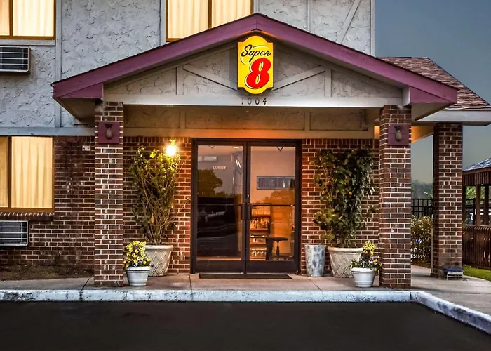 Super 8 By Wyndham Greenville
