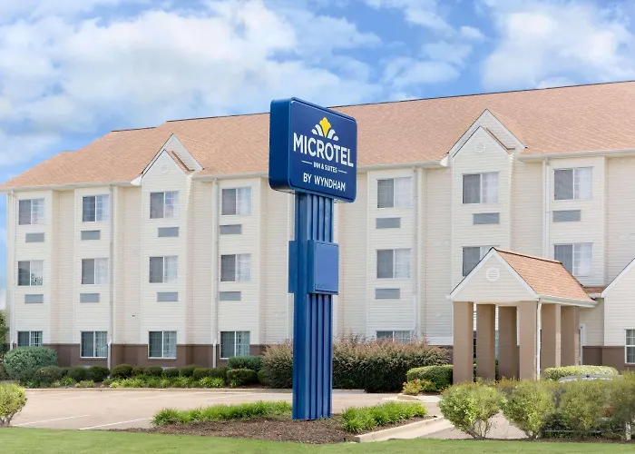 Microtel Inn & Suites By Wyndham Starkville