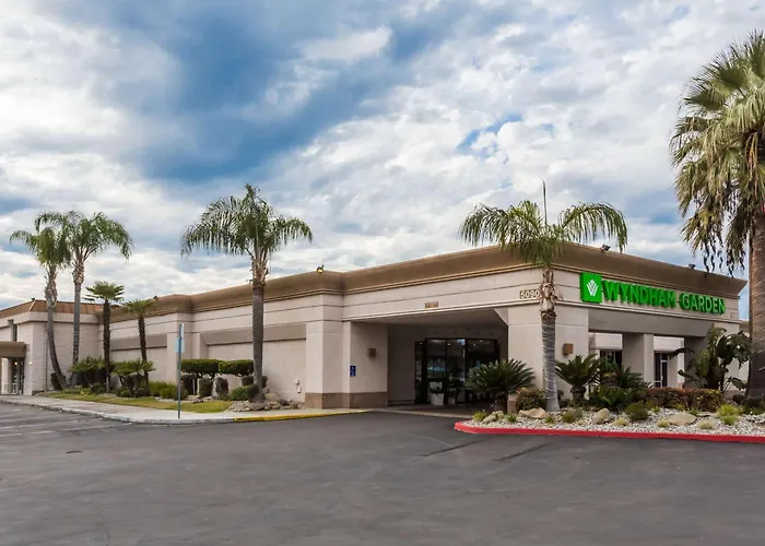 Wyndham Garden Fresno Yosemite Airport Hotel