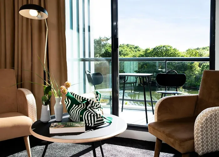 Best Western Plus Hotel les Rives du Ter Larmor-Plage