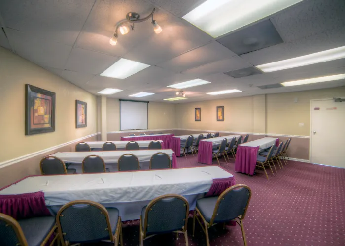 Sailport Waterfront Suites Tampa
