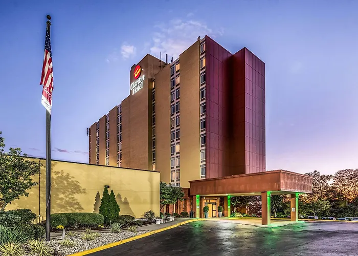 Clarion Hotel Cincinnati North Sharonville