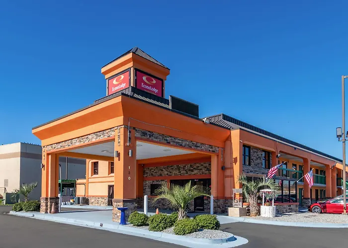 Econo Lodge Inn & Suites Macon North