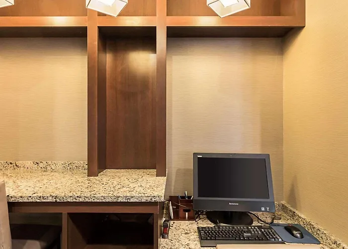 Comfort Inn Wichita East