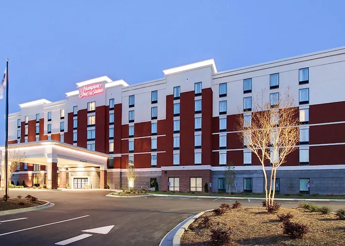 Hampton Inn & Suites Greenville Airport