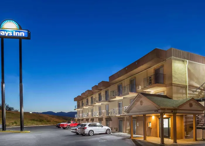 Days Inn By Wyndham Medford