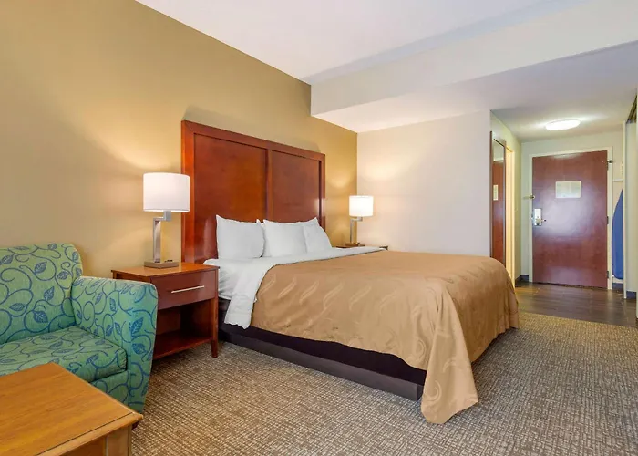 Quality Inn & Suites Olde Town