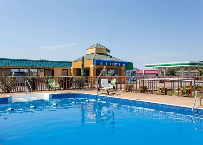 Days Inn By Wyndham Dickson