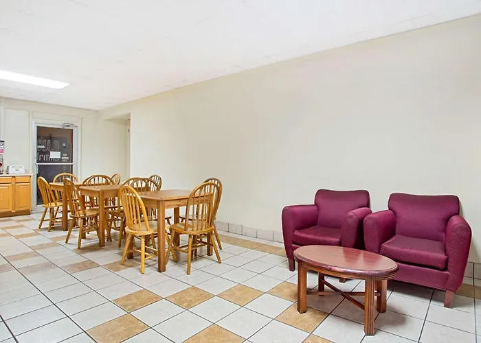 Bristol Parkway Inn