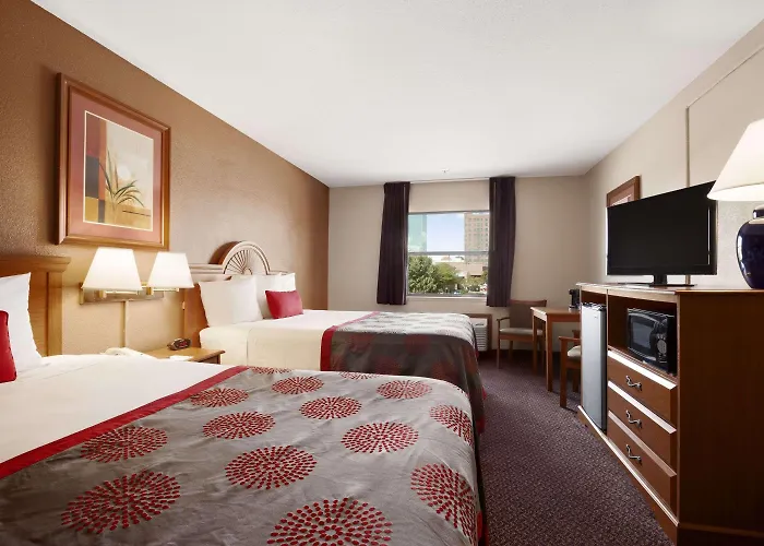 Ramada By Wyndham Sioux City
