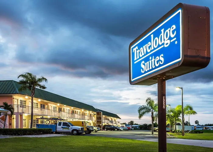 Travelodge Suites By Wyndham Lake Okeechobee