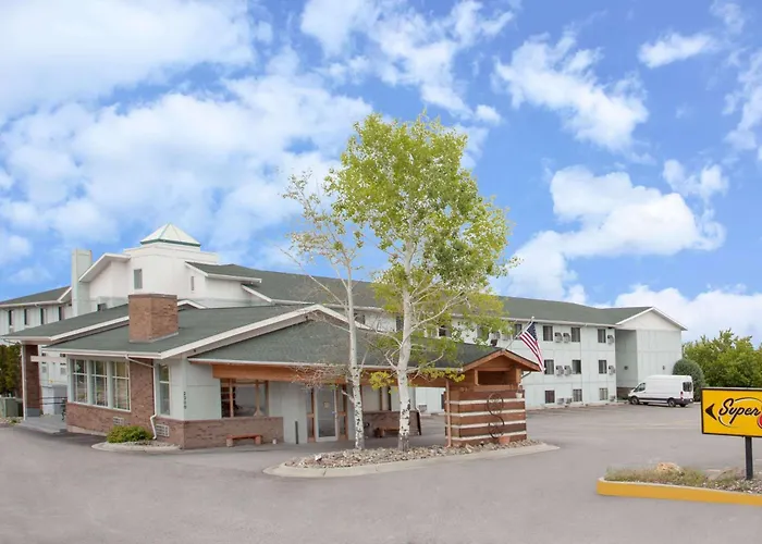 Super 8 By Wyndham Helena Motel