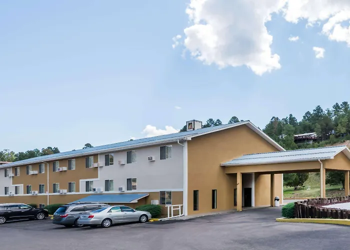 Super 8 By Wyndham Ruidoso Motel