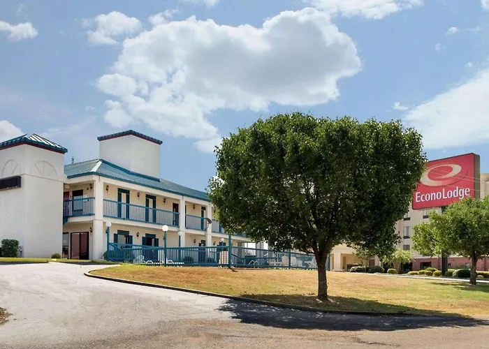 Econo Lodge Canton I-55