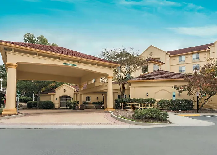 La Quinta By Wyndham Raleigh Crabtree