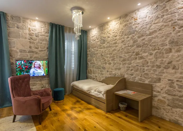 Tifani Luxury Rooms Split