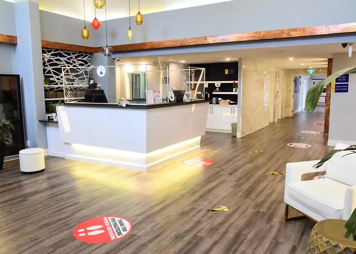 Days Inn By Wyndham Ottawa West