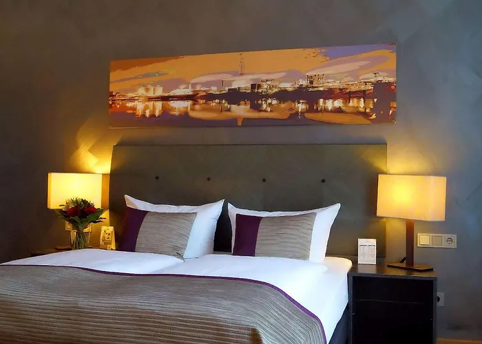 Wyndham Duisburger Hof Hotel