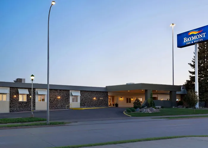 Baymont By Wyndham Mandan Bismarck Area Hotel