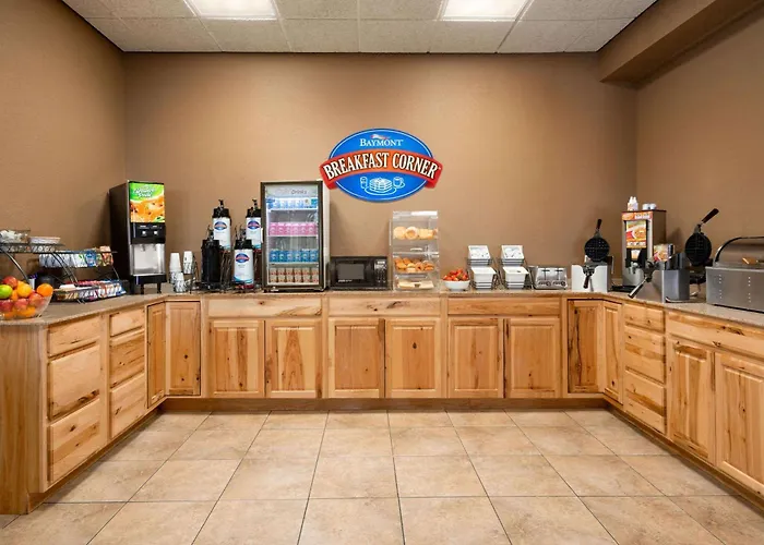 Baymont By Wyndham Mandan Bismarck Area Hotel