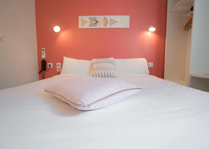 Logis Hotel- Hotel Restaurant Le Rialto Le Sequestre